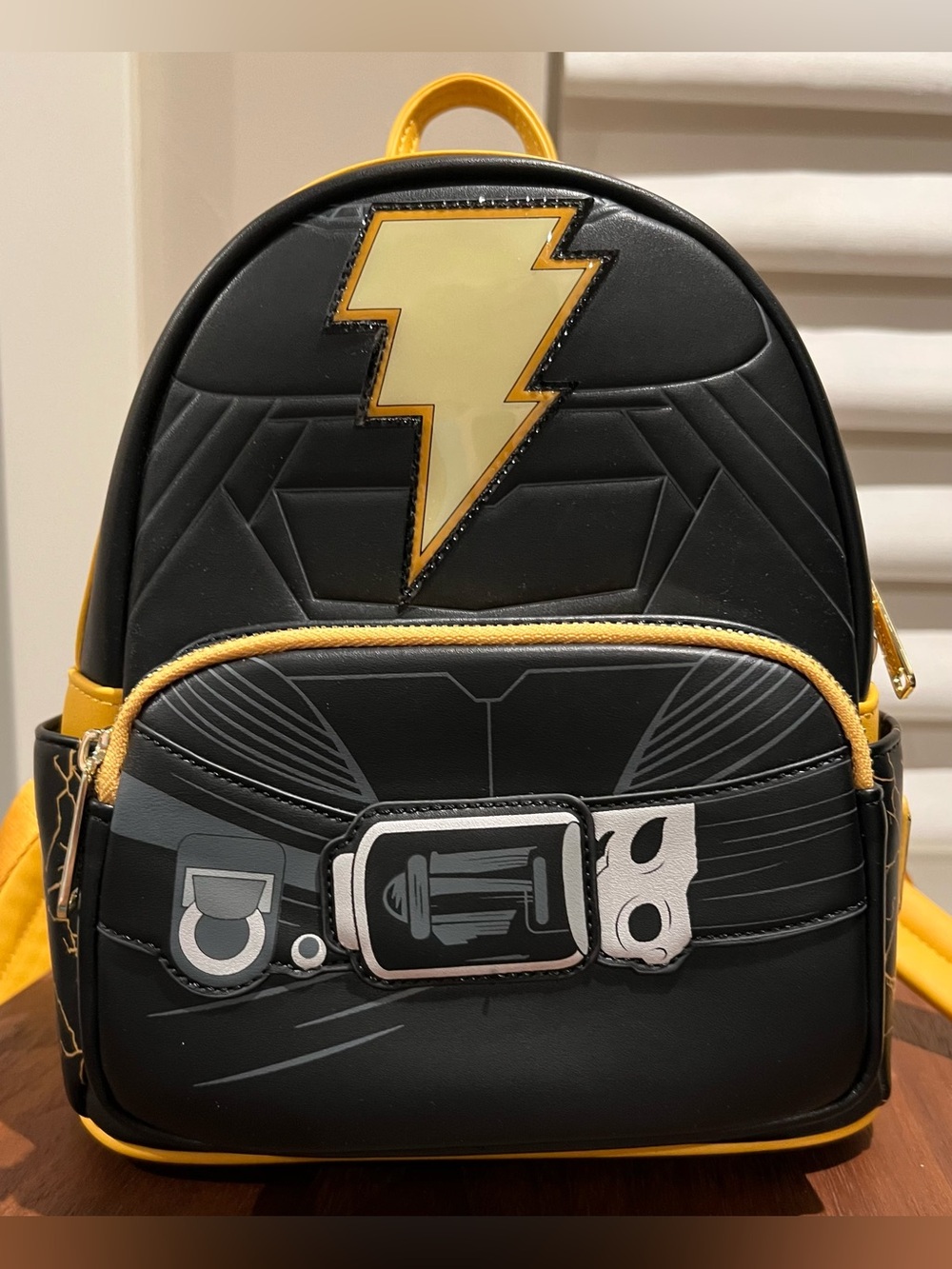 Loungefly Black Adam Black and Yellow 
Mini Backpack Lights up